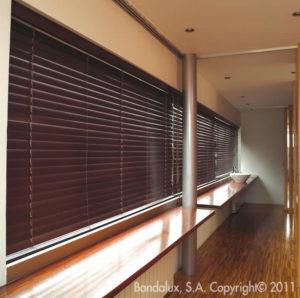 Installation brise soleil orientable Valence