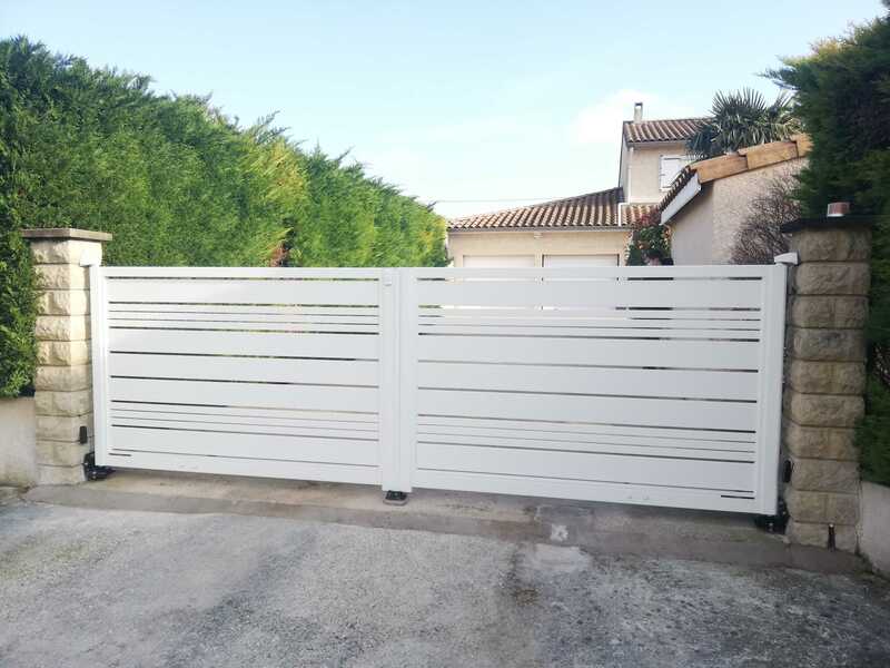 Pose portail aluminium chabeuil